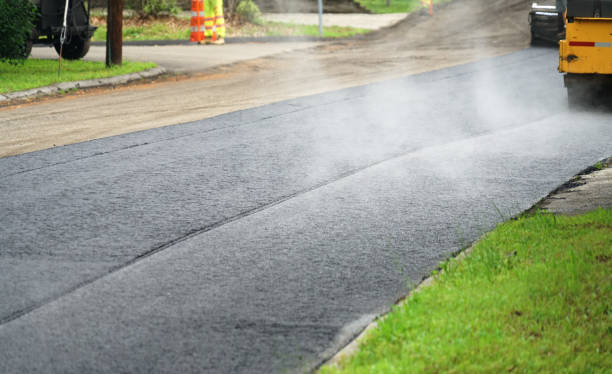 Best Commercial Driveway Pavers  in Holcom, KS